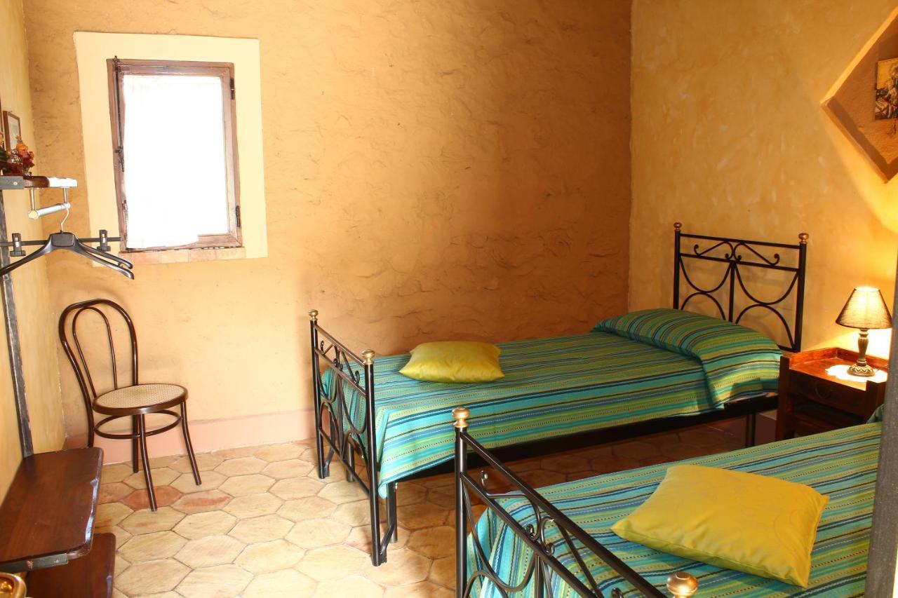 Casale Maddalena Villa Карини Екстериор снимка