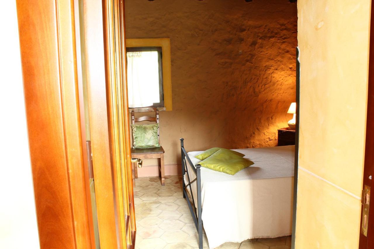 Casale Maddalena Villa Карини Екстериор снимка