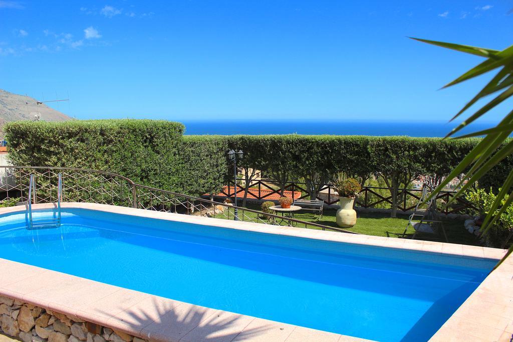 Casale Maddalena Villa Карини Екстериор снимка