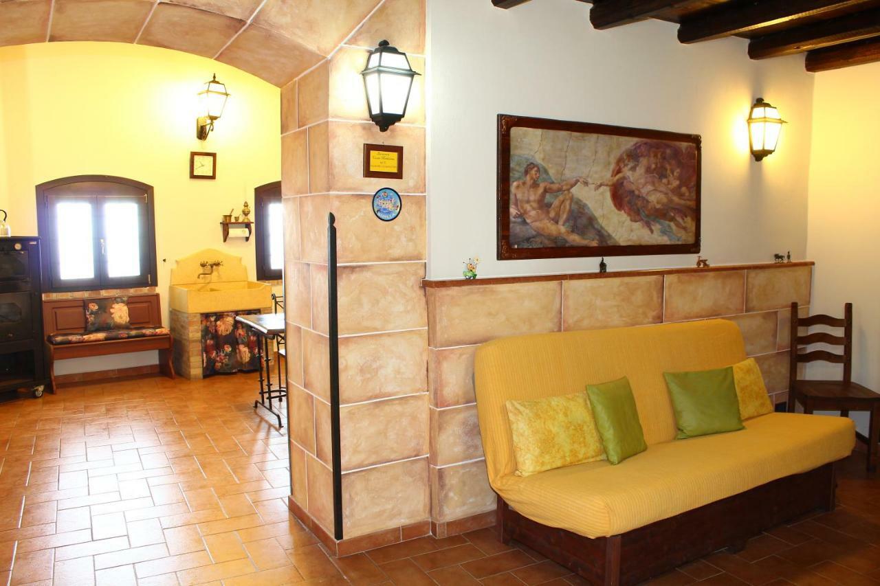 Casale Maddalena Villa Карини Екстериор снимка