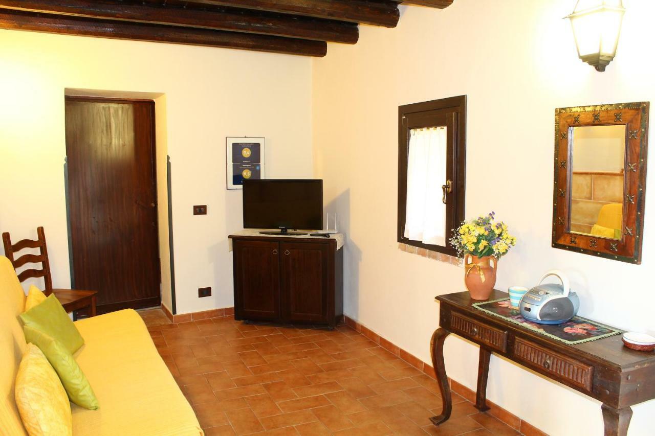 Casale Maddalena Villa Карини Екстериор снимка