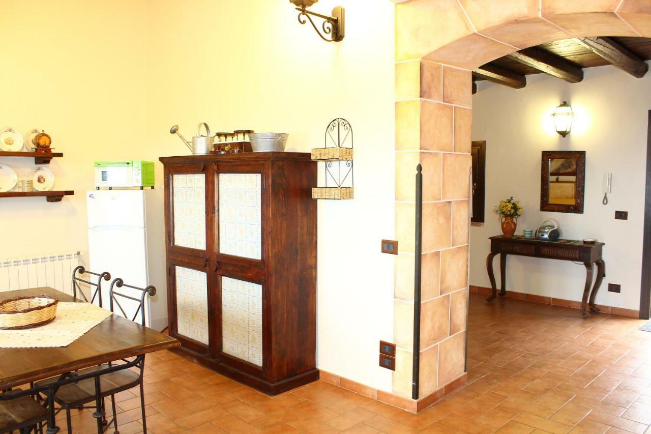 Casale Maddalena Villa Карини Екстериор снимка