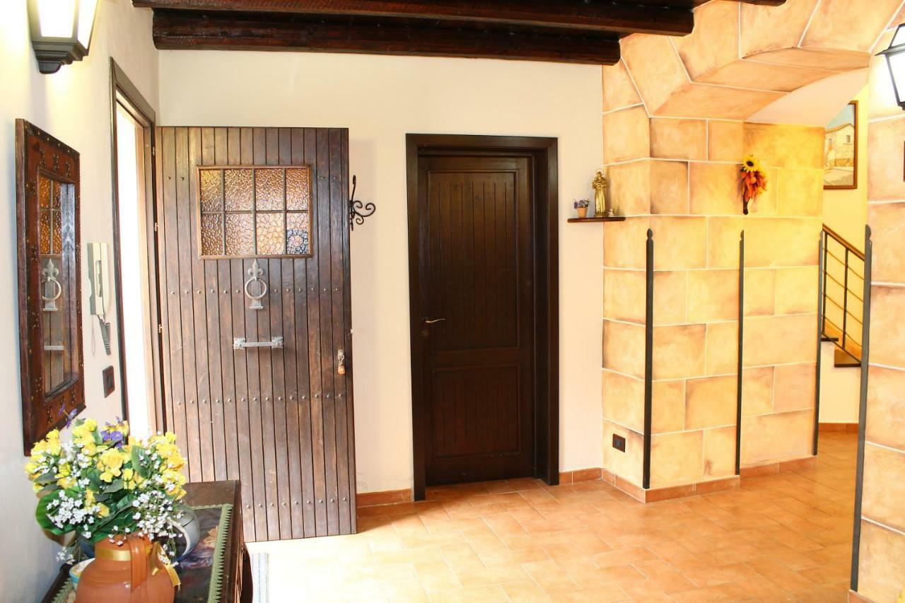 Casale Maddalena Villa Карини Екстериор снимка